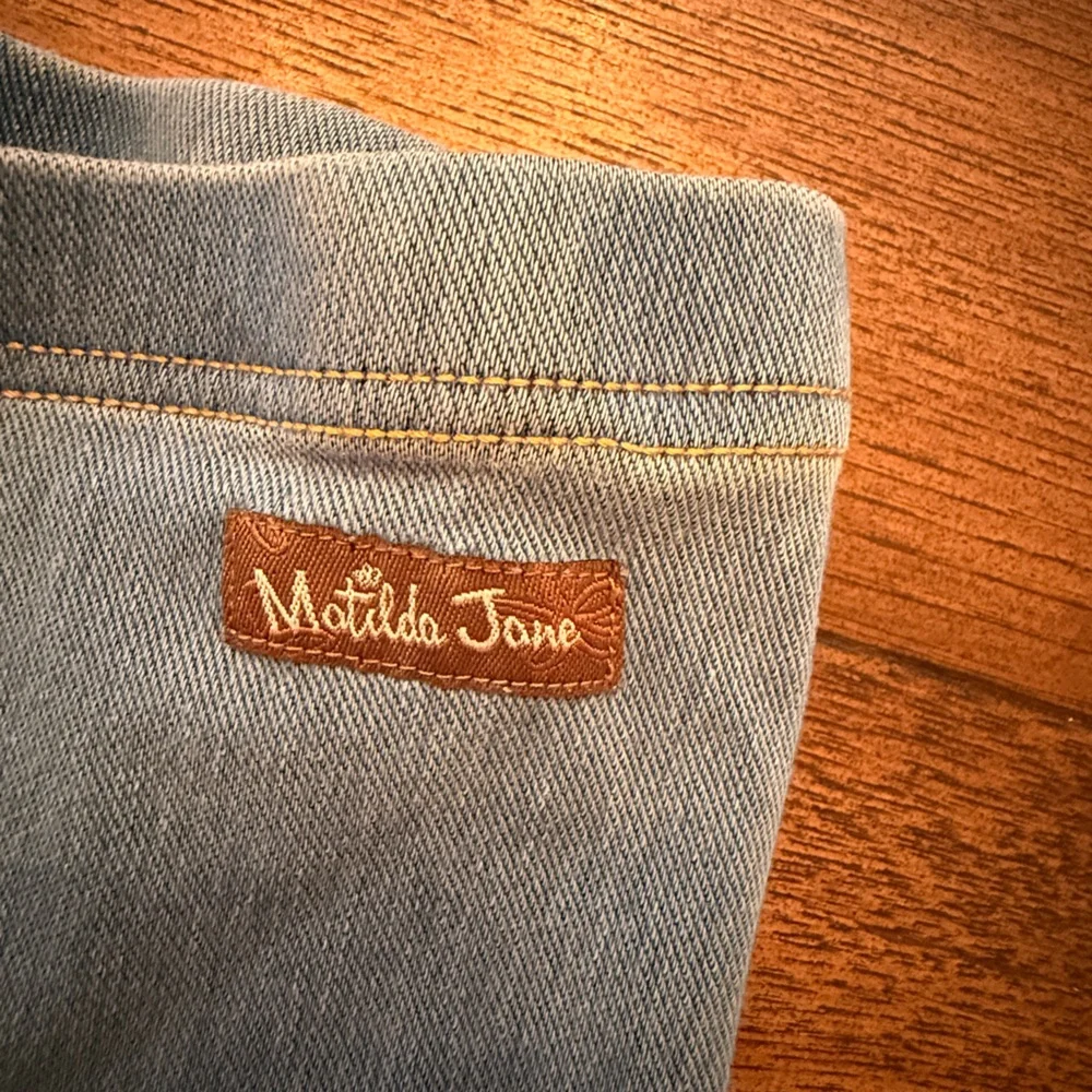 Matilda Jane Denim Blue Ruffle Shorts with Bows Girls Size 6 Ruffles